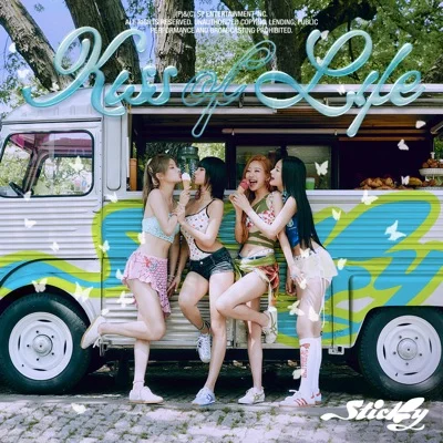 KISS OF LIFE - Sticky 앨범 커버